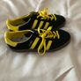 Mens new city series athen black & yellow trainers size 7 Image 8