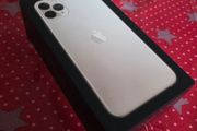 Empty box for iPhone 11 Pro Max