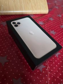Empty box for iPhone 11 Pro Max