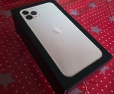 Empty box for iPhone 11 Pro Max