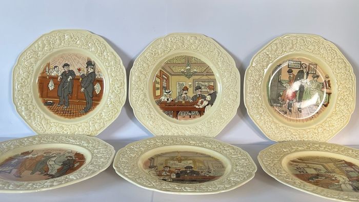 Guinness crown ducal round plate complete set of 6.