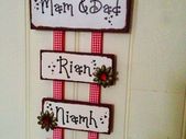 Family Hanger Sign