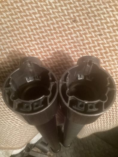 Dyson    V6.  Wand flexi
