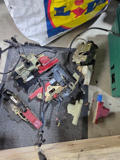 BMW E30 / E21 - Various Parts