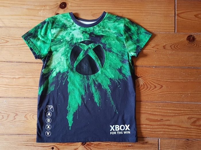 Age 8-9 XBOX Teeshirt