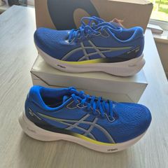 Asics Gel Kayano 30, UK 9 EU 44, Brand New