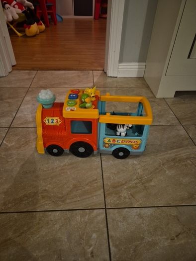 Fisher Price Little People jungle bus