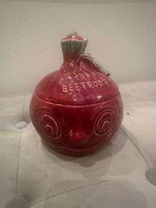 Sylvac Beetroot Dish