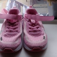 Girls Runner