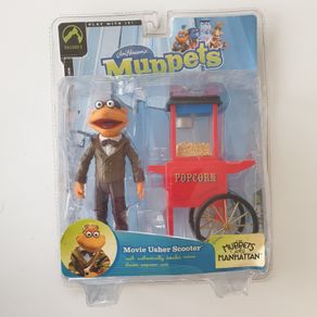 Scooter Muppets 2004 palisades figure boxed