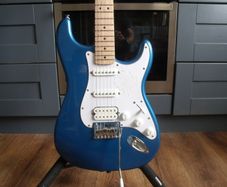 Squier Affinity Stratocaster HSS -  Lake Placid Blue