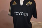 Munster Rugby 2011 Jersey - Small size