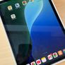 iPad Pro 11 4th gen 256 cellular with keyboard Image 3