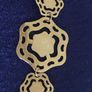 Vintage bracelet in gold tone. Image 6
