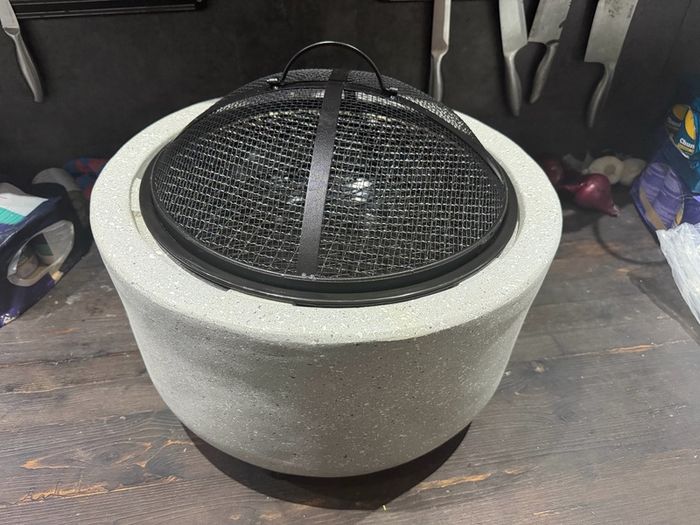 Concrete Firepit, Brand new unused