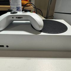 xbox series s 512gb with controller