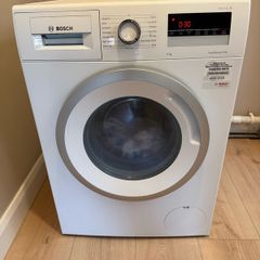 Bosch Series 4 Washing machine
