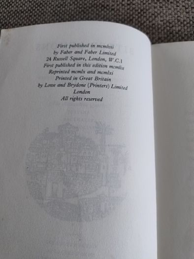 Bitter Lemons by Lawrence Durrell 1961 in good used condition with all pages intact FREE STANDARD POSTAGE INCLUDED