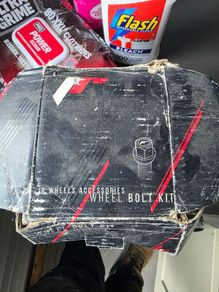 JR  bolt nuts audi/skoda/merc