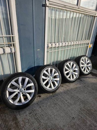 17" VW Highline Michelin Tyres 5x112