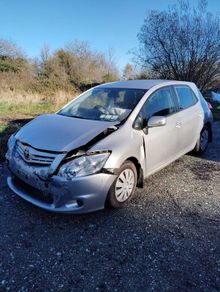Breaking Toyota auris 2012 1.4d 6 speed
