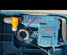 Bosch Professional GSH 11 E 110V SDS-Max Demolition Breaker