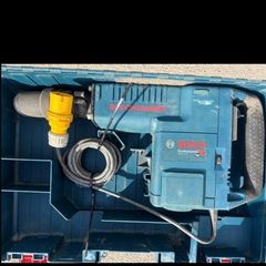 Bosch Professional GSH 11 E 110V SDS-Max Demolition Breaker