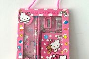 Hello Kitty Stationery