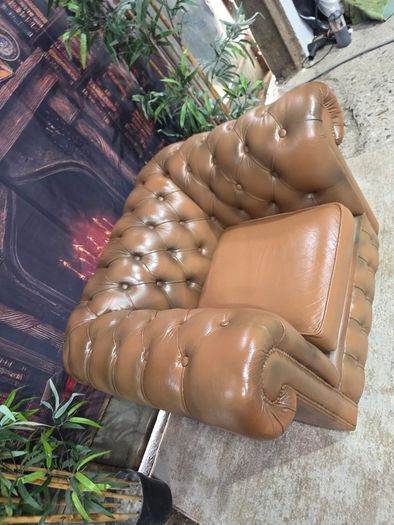 chesterfield armchair