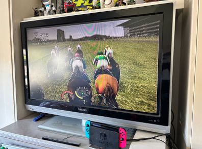 42" Philips Flat screen TV