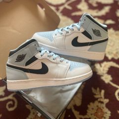 Jordan 1 Mid Gs Ice Blue