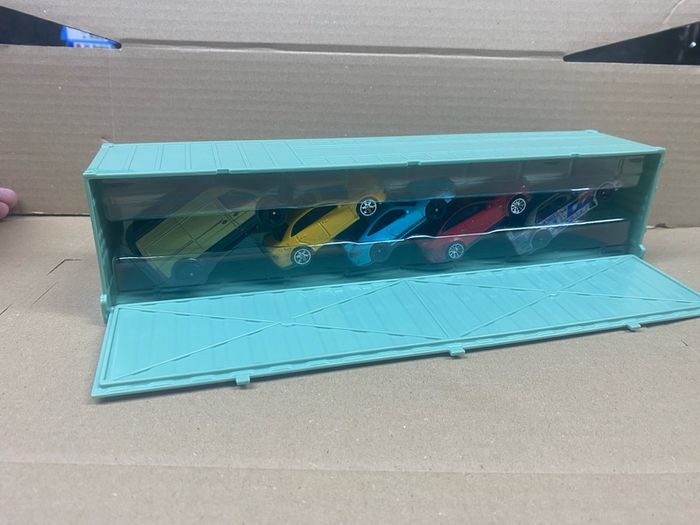 Hotwheels Container