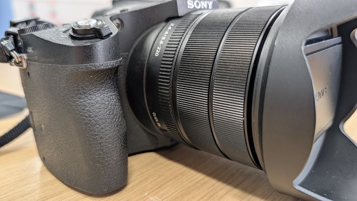 Sony Cyber-shot RX10 IV