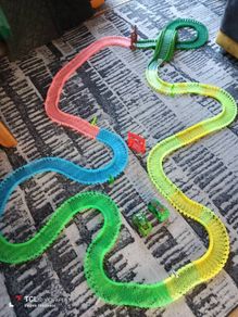 car glow racing track. 3xsets