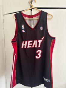 NBA Vintage Wade European Edition Mens Jersey- Size XL