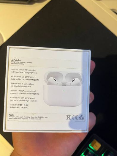 Genuine Apple AirPods Pro 2 - Left Earbud & Lightning Case ONLY  40 eur leather case as a gift
