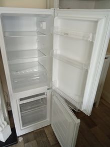 Fridge freezer Logik