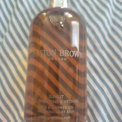 Molton Brown Shower Gel 300ml new rrp E30