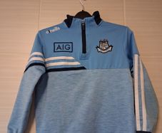 Dublin GAA Track Top.  Official Oneills Dublin GAA Quarter Zip Track Top.  Boys Girls Age 3 To 4 Years. Collect In Dublin Or Receive Via Post.
