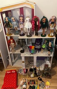 Rainbow hight doll collection and house