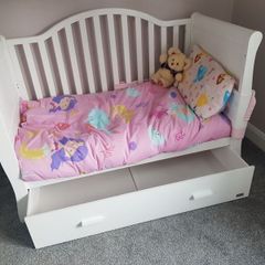Br baby oslo sleigh cot