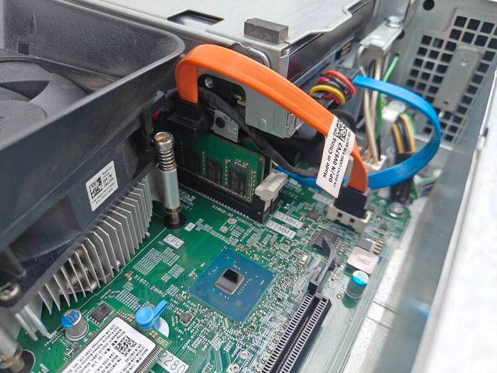 Dell Vostro 3470