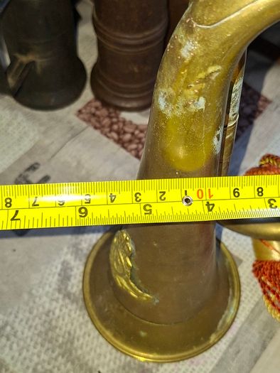 Antique Brass Military Bugle features a Distinctive Cap Badge