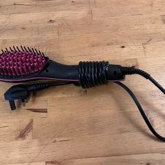 Simply Straight, Ceramic hair straightening brush