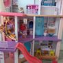 Barbie dream house Image 4