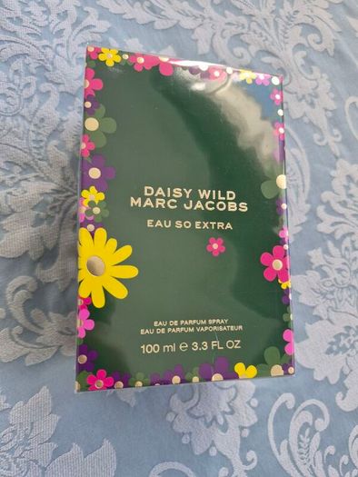 marc Jacobs daisy wild eau so extra