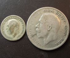 Great Britain. George V. 2 Silver coins: Half Crown & 6 Pence (1928)