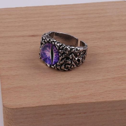 Punk style purple dragon eye silver ring