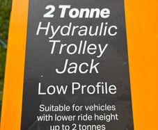 Trolley Jack low profile for cars. Vans etc