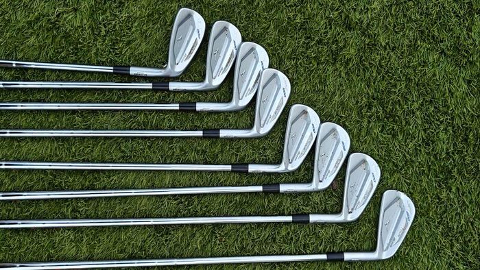 Mizuno JPX900 Tour irons 3-PW